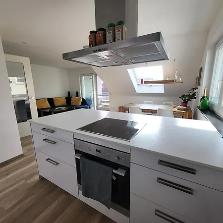 Moderne Eigentumswohnung Nahe Stuttgart * Uhingen
